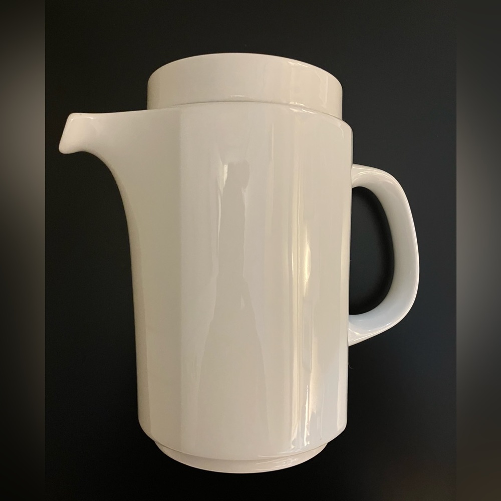 Vintage Rosenthal Studio Linie Porcelain Coffee Pot Designed by Wolf Karnagel.